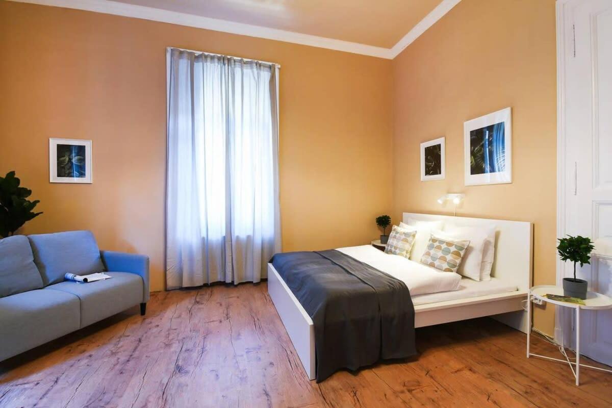 Very Very Spacious New * Budapesta
